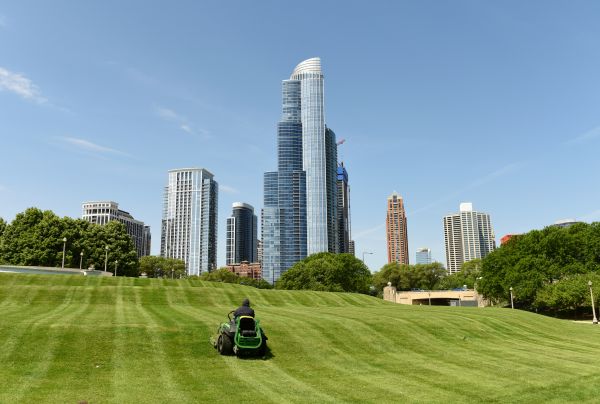 Cost of Business Lawn Maintenance in Zionsville